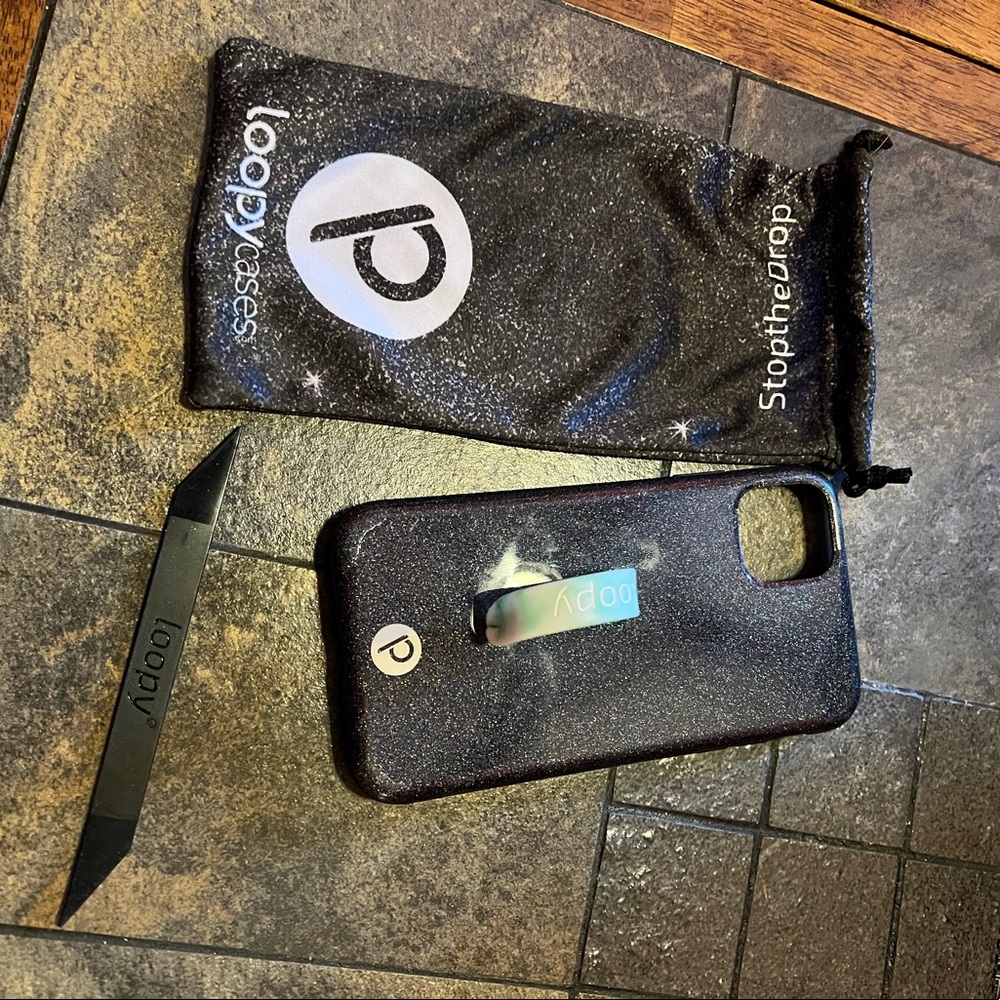 iPhone 11 loopy case